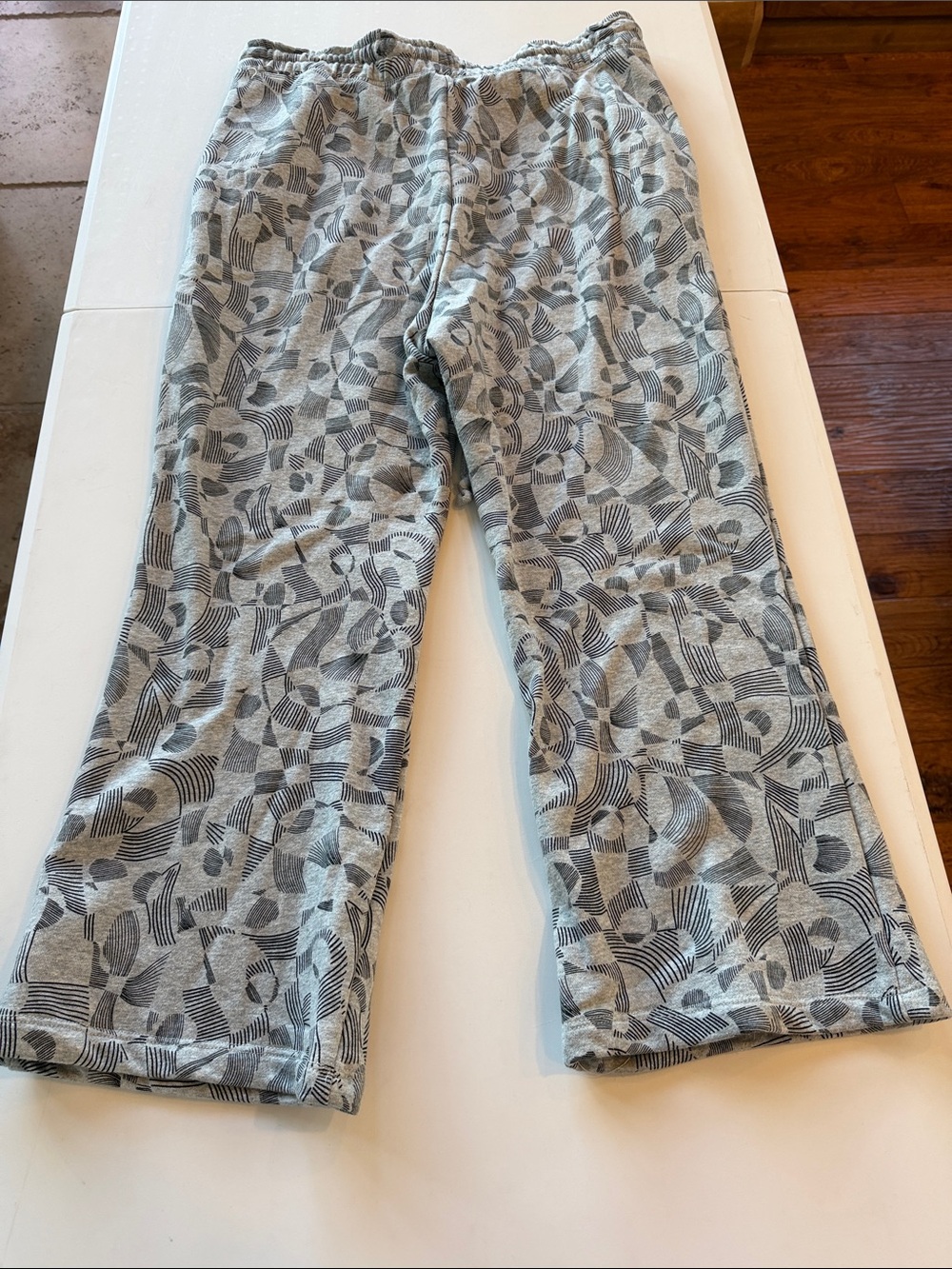 Gray Abstract-Print Drawstring Sweatpants - Picture 5 of 5